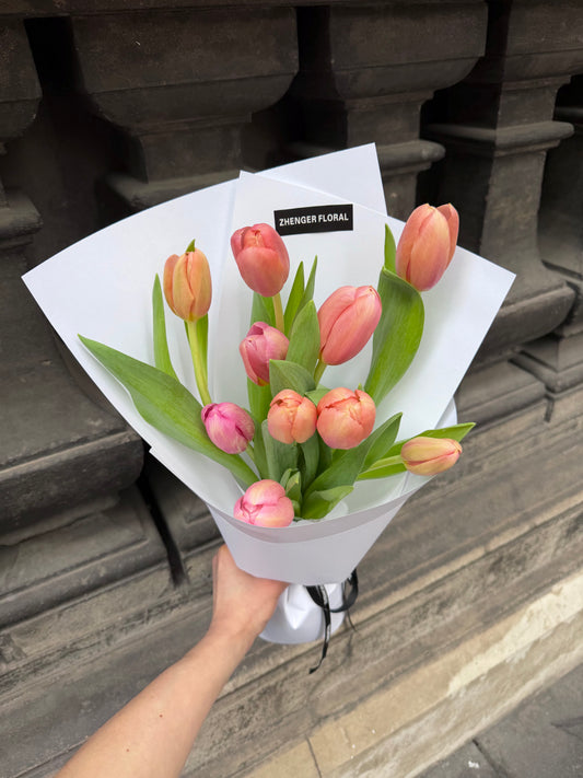 A Peach Glow Tulip Bouquet