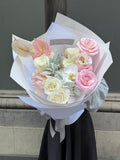Pale Embrace (Pinky)