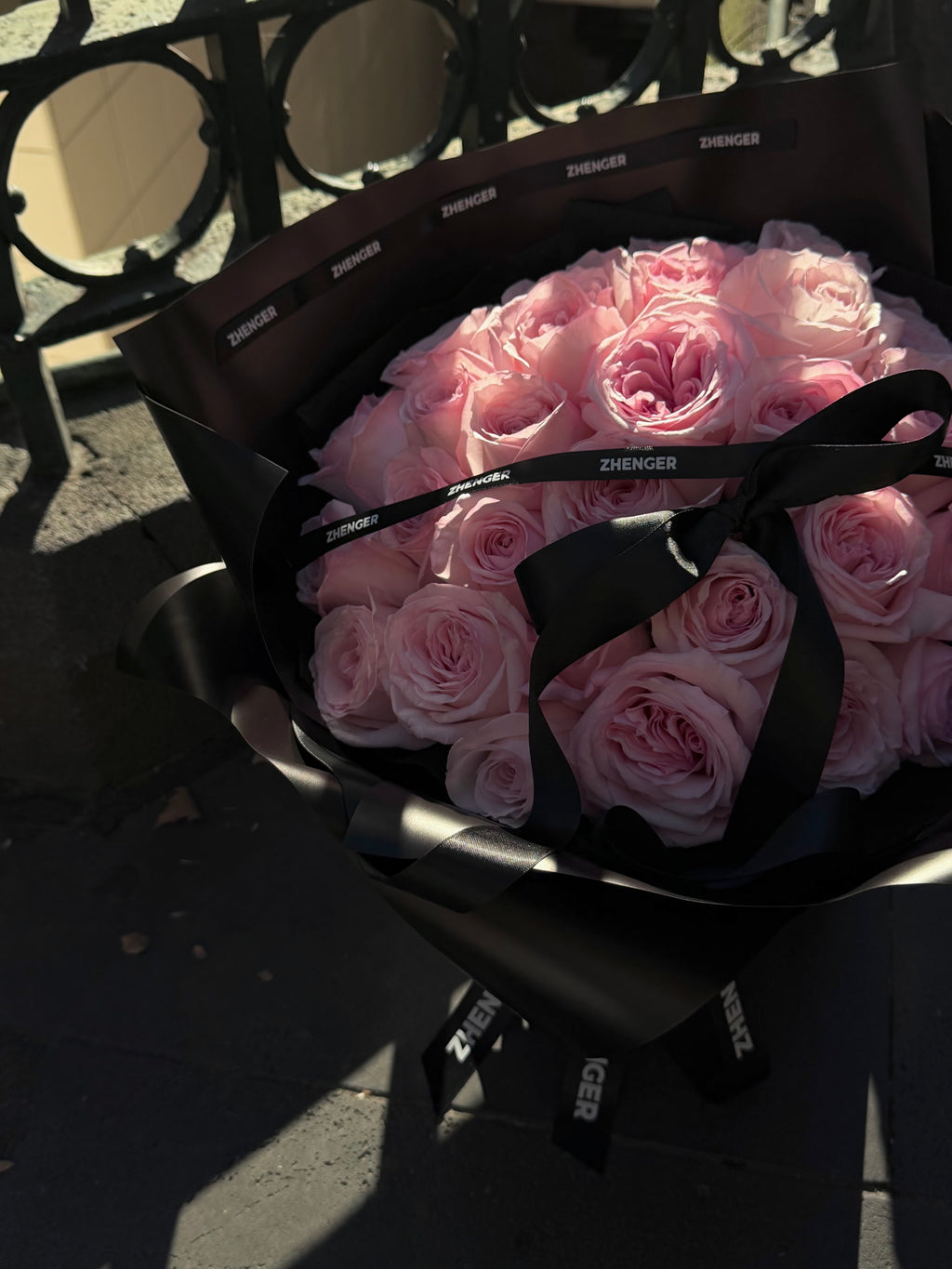 Roses with a sweet scent (pink o’hara)