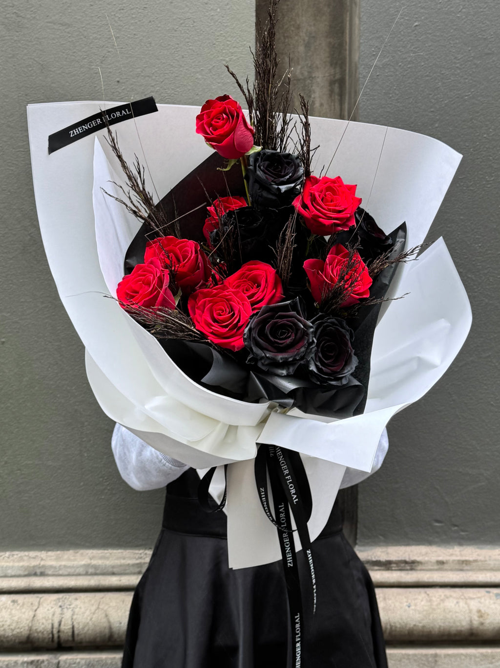 A Elegant Crimson & Black