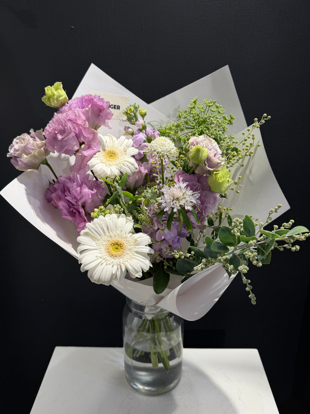 Daily in store fresh flowers