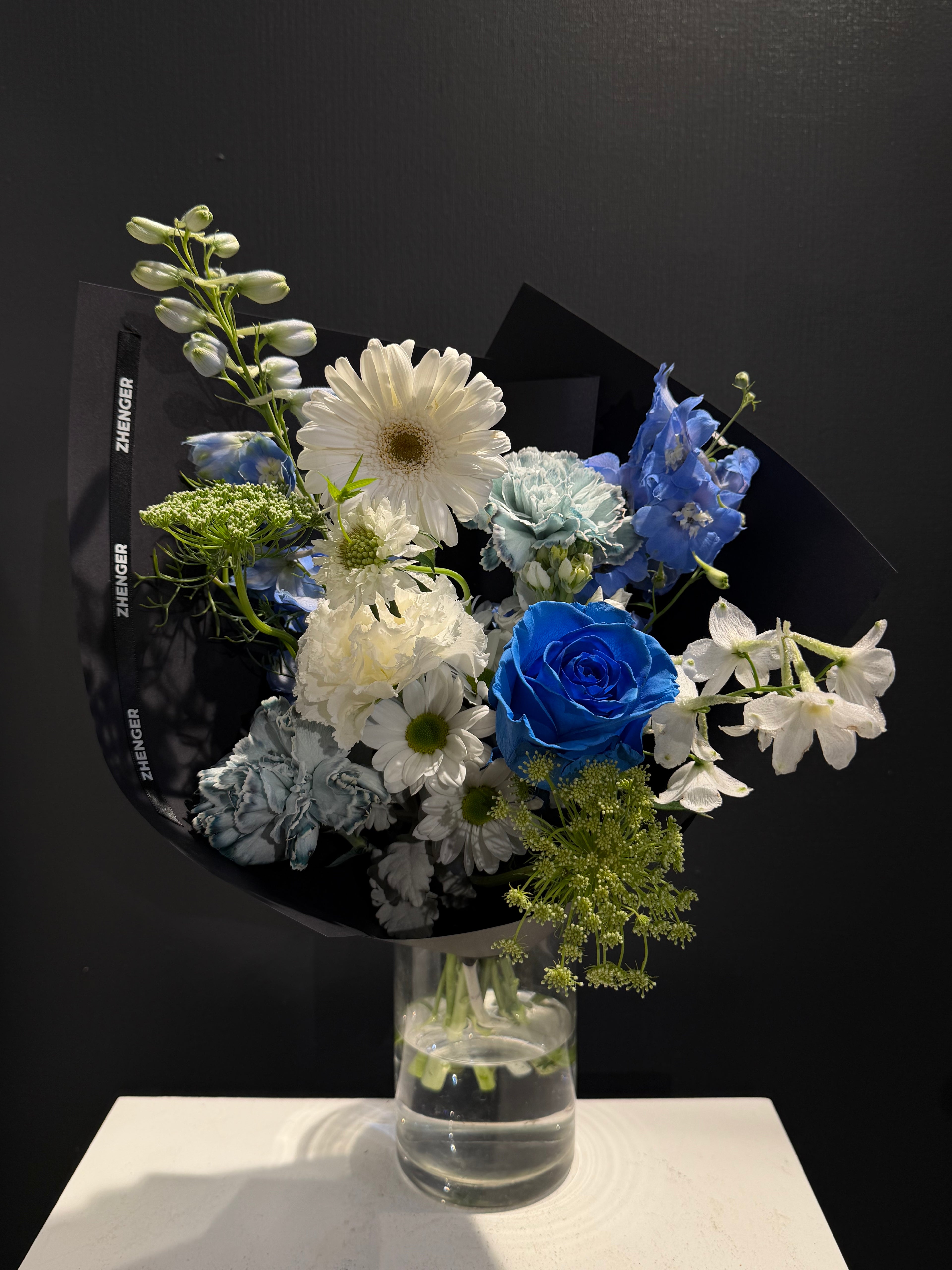 Daily in store fresh flowers