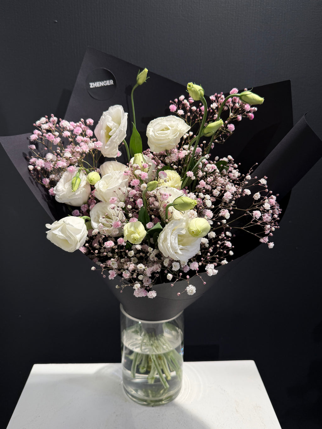Daily in store fresh flowers