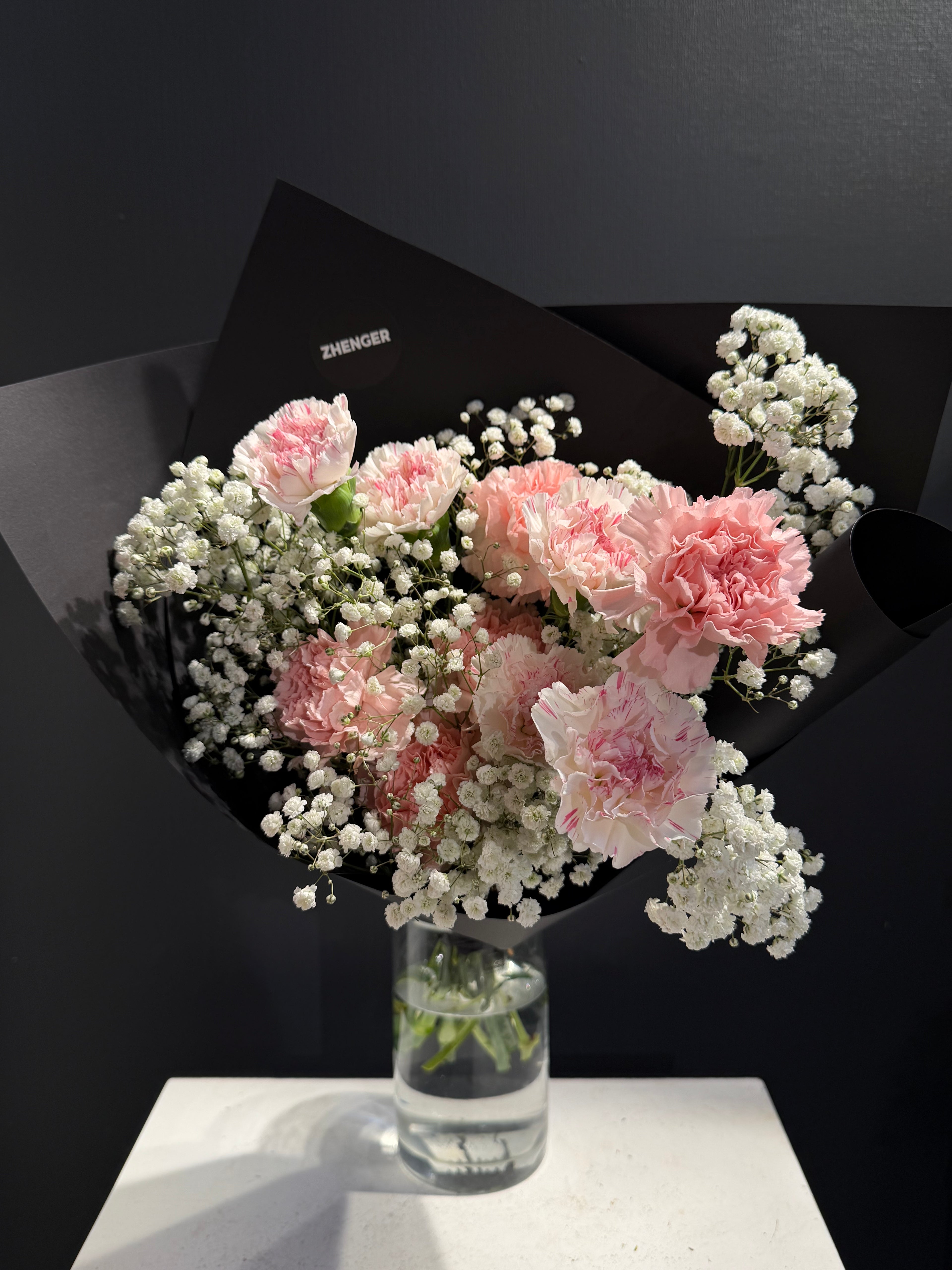 Daily in store fresh flowers