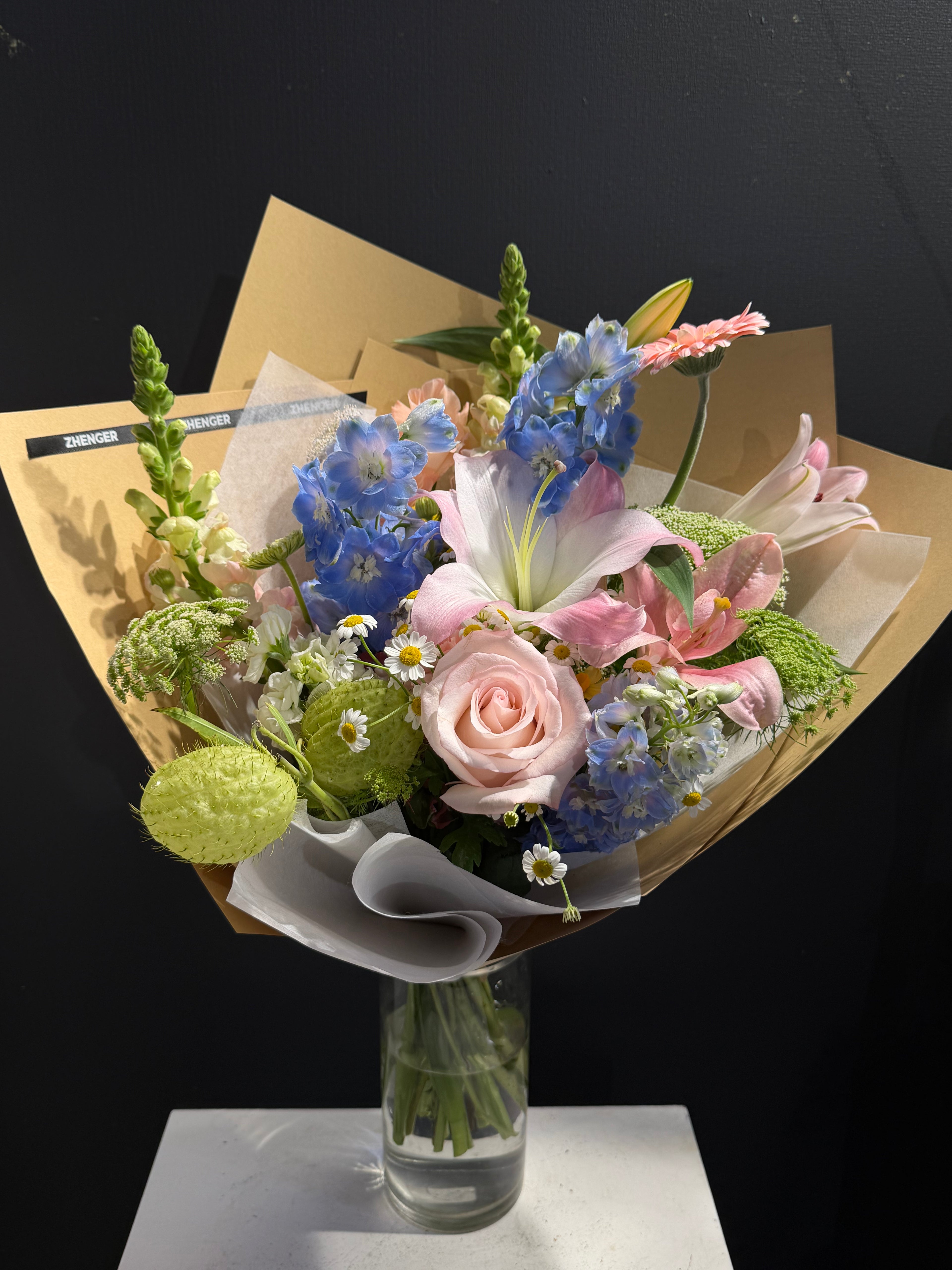 Daily in store fresh flowers