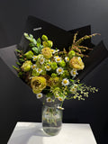Daily in store fresh flowers