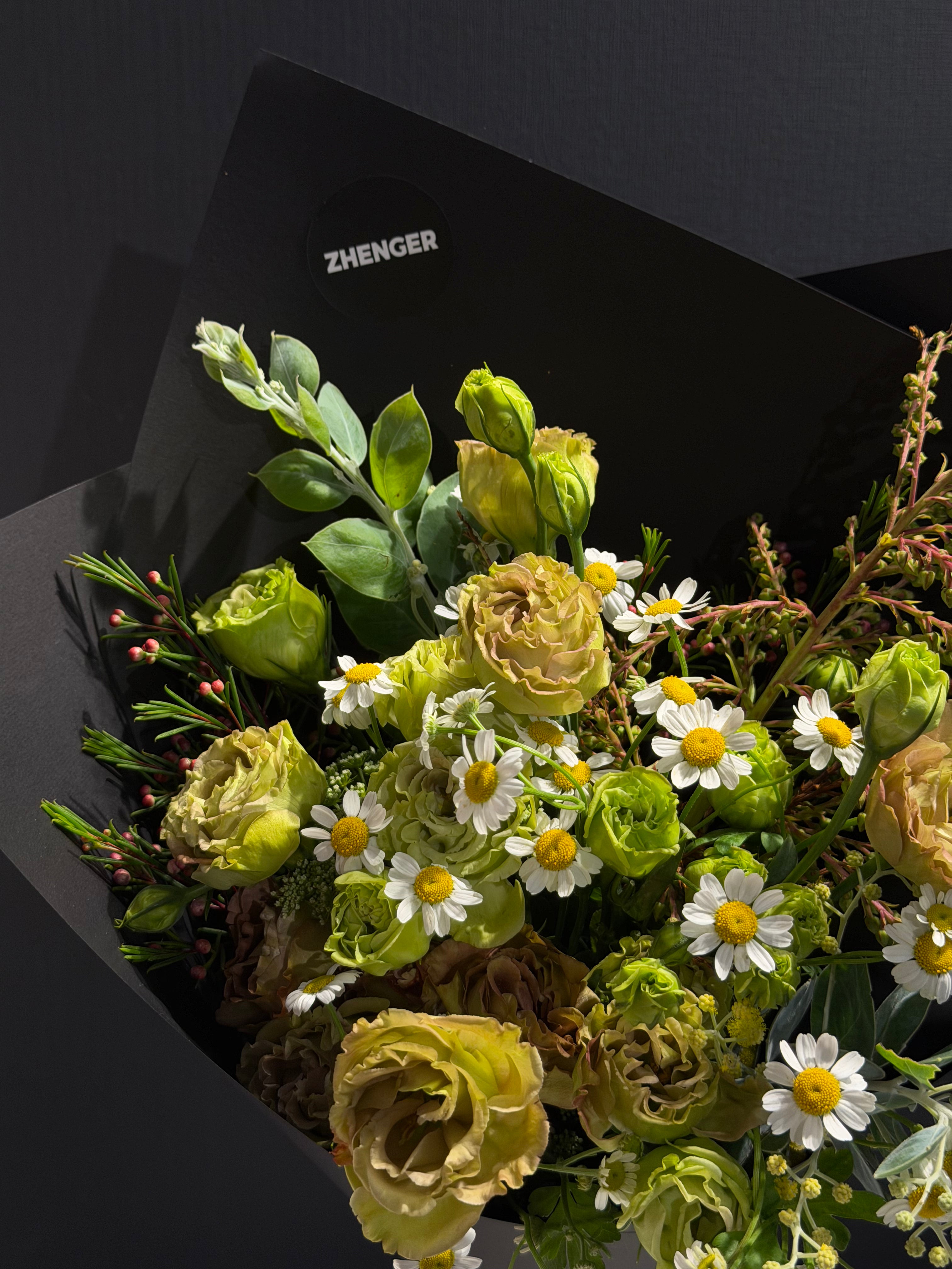 Daily in store fresh flowers