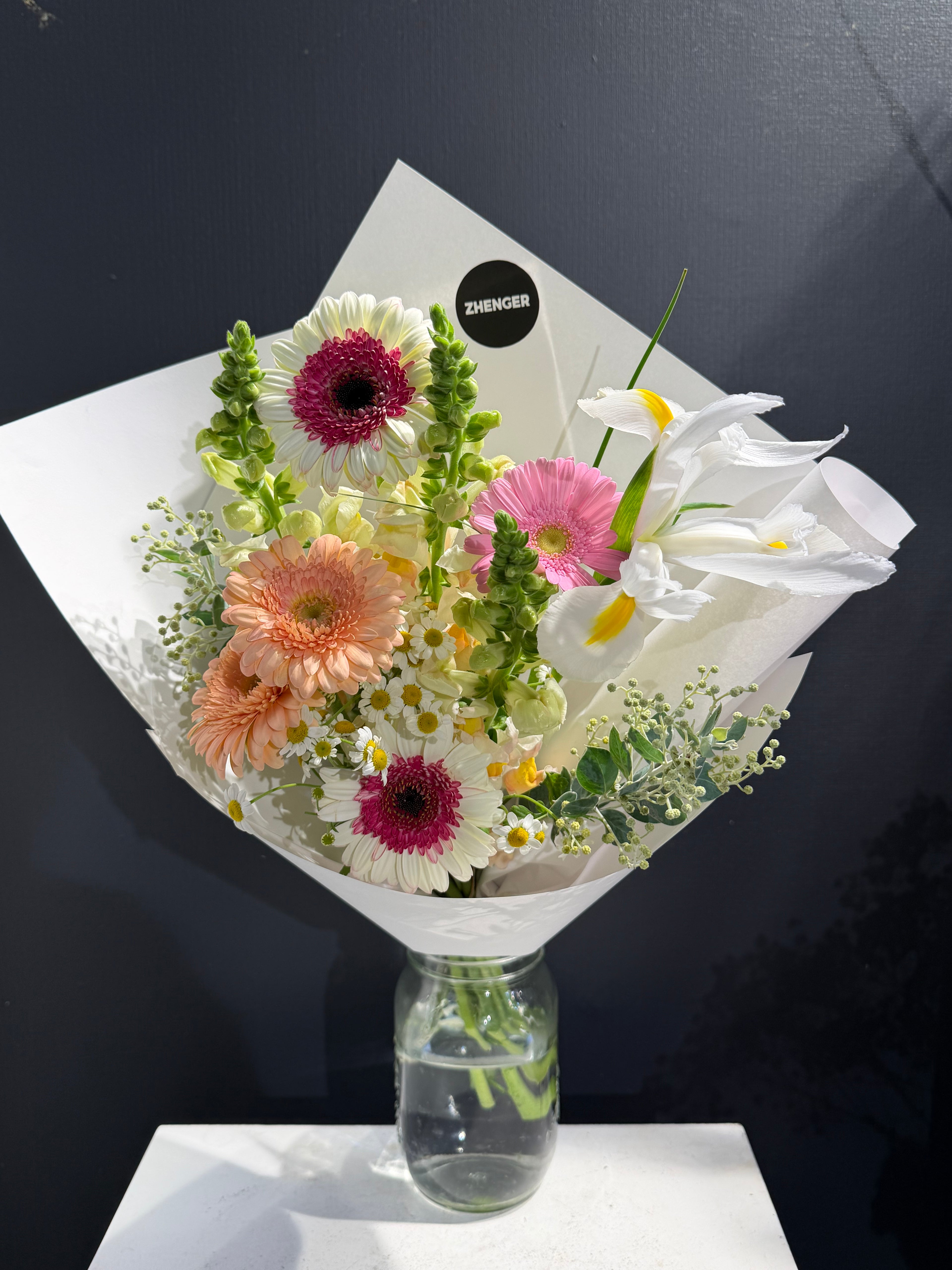 Daily in store fresh flowers