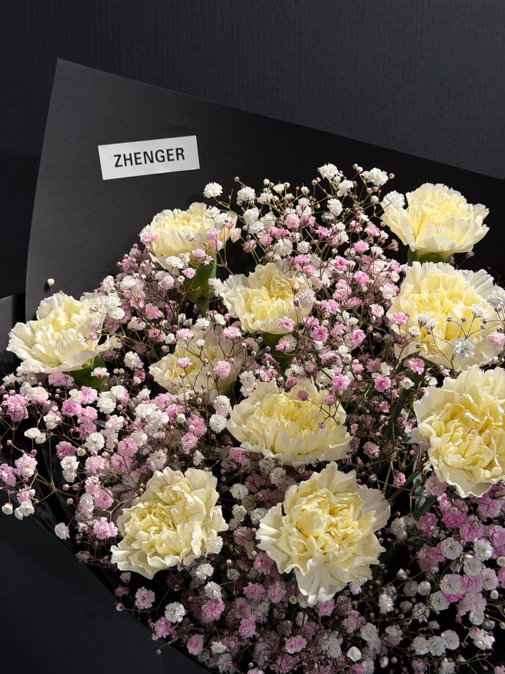 Daily in store fresh flowers