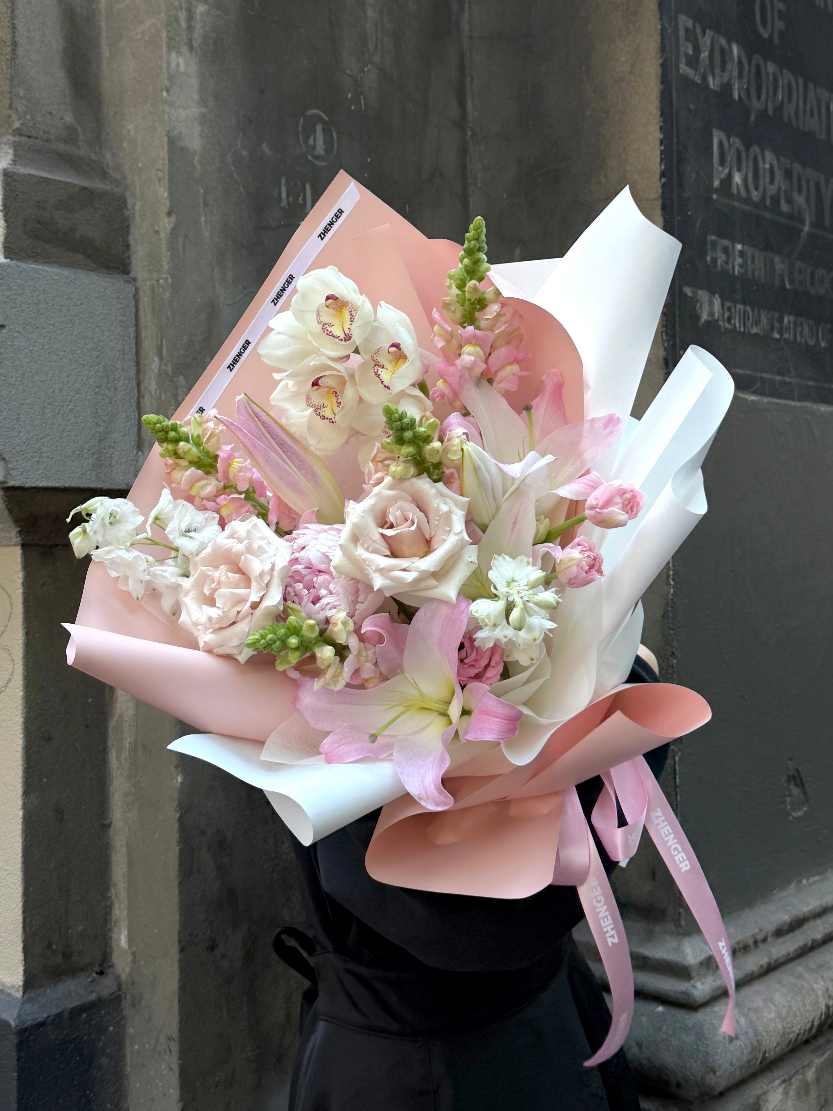 0v0 Pink Muse