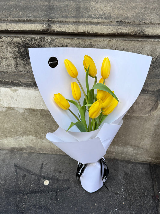 A Golden Ten（Tulips）